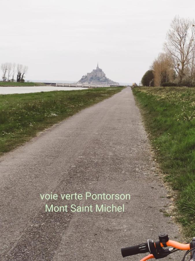 Вилла "Mont 1Er Pas" Proche Mont St Michel Понторсон Экстерьер фото